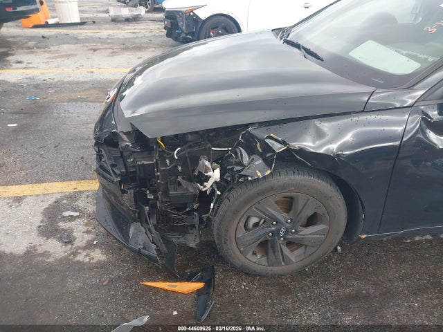 2022 HYUNDAI ELANTRA 5NPLS4AGXNH054085 Photo 5