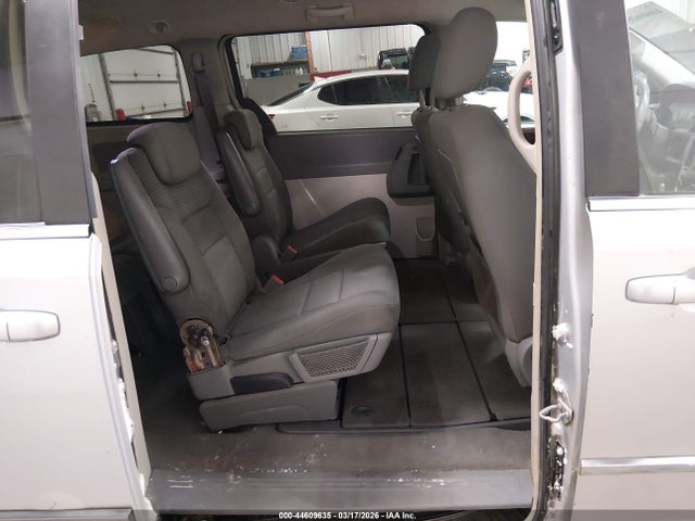 Aukcja sprzedaży 2010 Chrysler Town & Country Touring, vin: 2A4RR5D19AR252926, numer aukcji: 44609635
