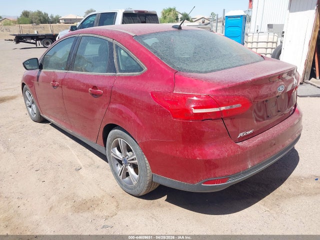 Ford FOCUS SE 2016 1FADP3FE4GL305775 Image 3