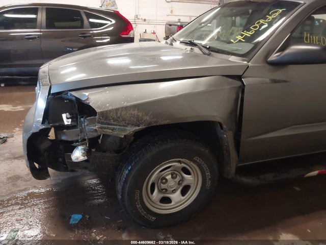 44609662 :رقم المزاد ، 1D7HE22K67S137091 vin ، 2007 Dodge Dakota St مزاد بيع