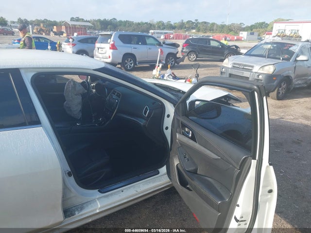 2017 NISSAN MAXIMA 1N4AA6AP3HC451794 Photo 4