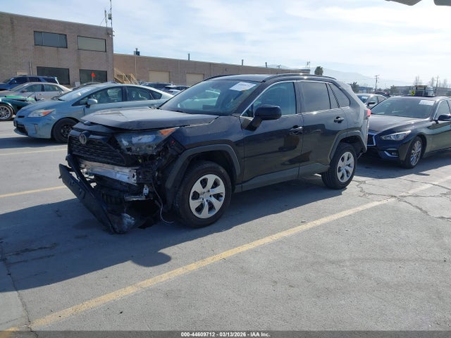 Toyota RAV4 LE 2021 2T3H1RFV7MC154103 Image 2