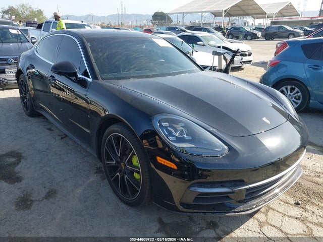 2018 PORSCHE PANAMERA E-HYBRID WP0AE2A73JL127953