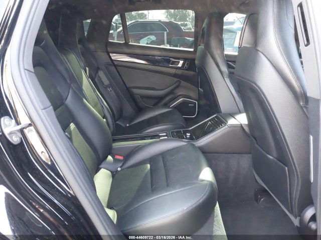 2018 PORSCHE PANAMERA E-HYBRID WP0AE2A73JL127953 Photo 7