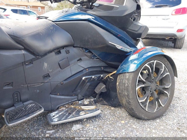 Продаж на аукціоні авто 2020 Can-am Spyder Roadster Rt/rt Limited, vin: 2BXNBDD27LV000517, номер лоту: 44609745