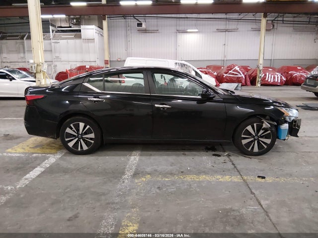 1N4BL4DV2MN374752 Nissan Altima Sv Fwd