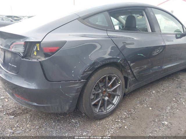 44609751 :رقم المزاد ، 5YJ3E1EBXNF176738 vin ، 2022 Tesla Model 3 Long Range Dual Motor All-wheel Drive مزاد بيع