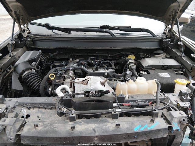 44609795 :رقم المزاد ، 1C4PJMLN6KD163953 vin ، 2019 Jeep Cherokee Latitude Plus 4x4 مزاد بيع