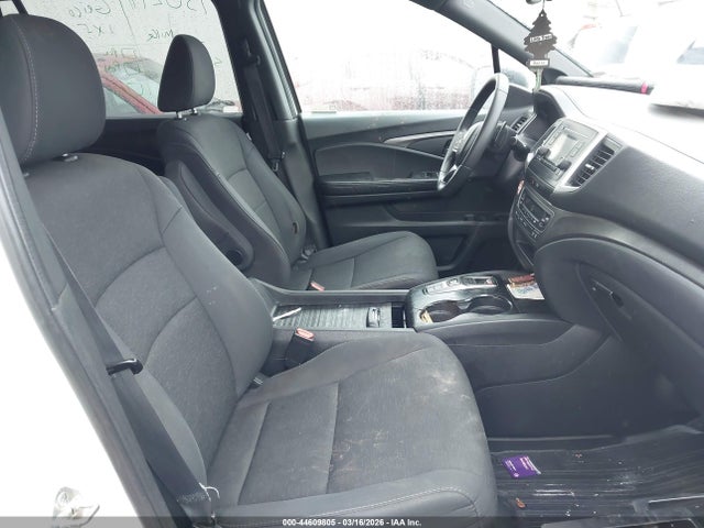 2019 HONDA PASSPORT 5FNYF8H25KB013756 Photo 4