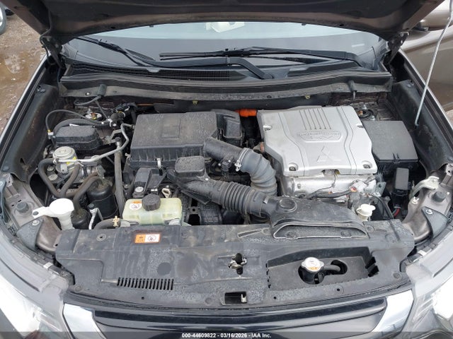 2018 MITSUBISHI OUTLANDER PHEV JA4J24A51JZ031006 Photo 9