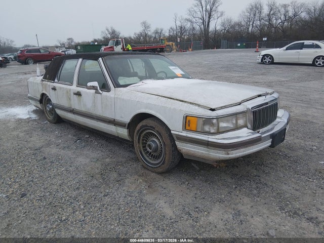 1990 LINCOLN TOWN CAR 1LNCM81FXLY752938