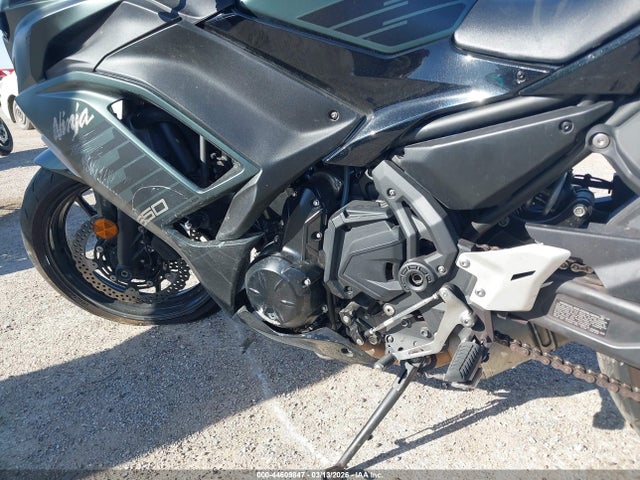 ML5EXEP19SDAF6388 Kawasaki Ex650 P