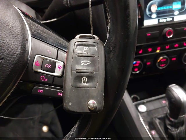 3VW637AJ3FM418198 Volkswagen Jetta Hybrid Sel Premium