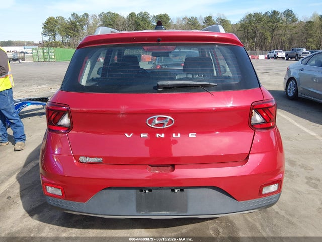 44609879 :رقم المزاد ، KMHRC8A39NU180192 vin ، 2022 Hyundai Venue Sel مزاد بيع