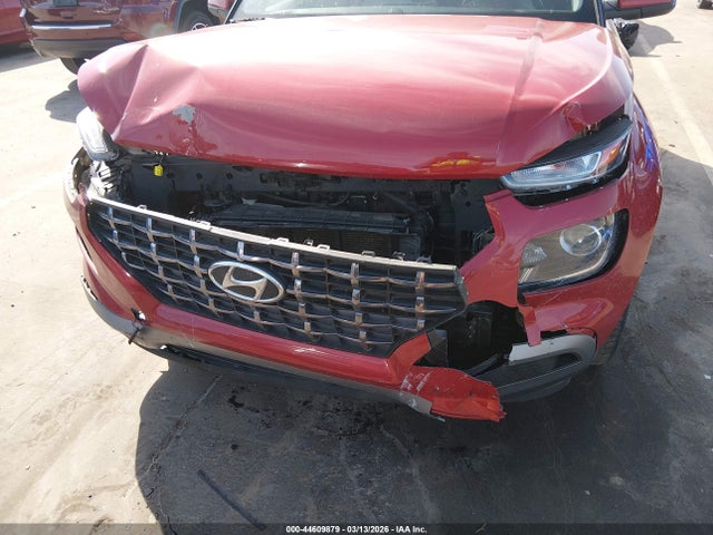 44609879 :رقم المزاد ، KMHRC8A39NU180192 vin ، 2022 Hyundai Venue Sel مزاد بيع