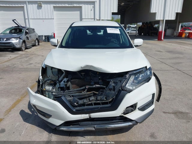 Продаж на аукціоні авто 2020 Nissan Rogue S Fwd, vin: KNMAT2MT8LP539232, номер лоту: 44609880