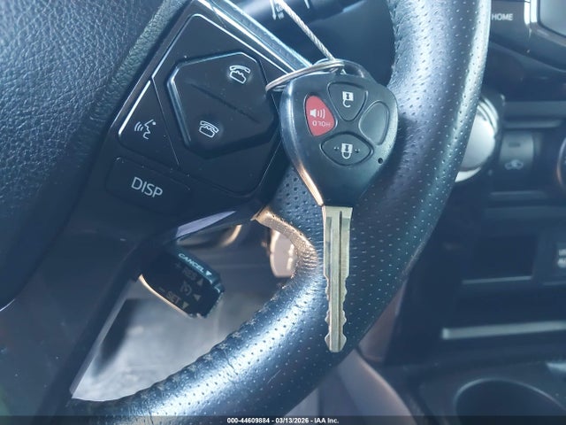 2018 TOYOTA 4RUNNER JTEBU5JR2J5541803 Photo 10