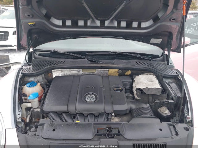 Продажа на аукционе авто 2013 Volkswagen Beetle 2.5l, vin: 3VWJX7AT5DM683542, номер лота: 44609886