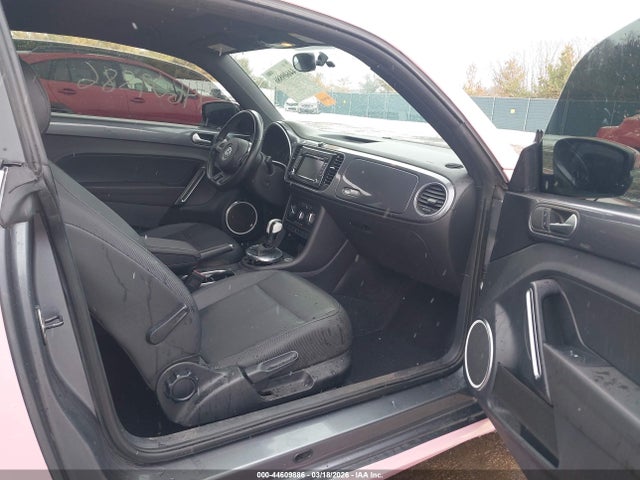 Продажа на аукционе авто 2013 Volkswagen Beetle 2.5l, vin: 3VWJX7AT5DM683542, номер лота: 44609886