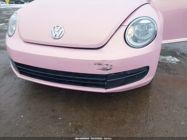 Продажа на аукционе авто 2013 Volkswagen Beetle 2.5l, vin: 3VWJX7AT5DM683542, номер лота: 44609886
