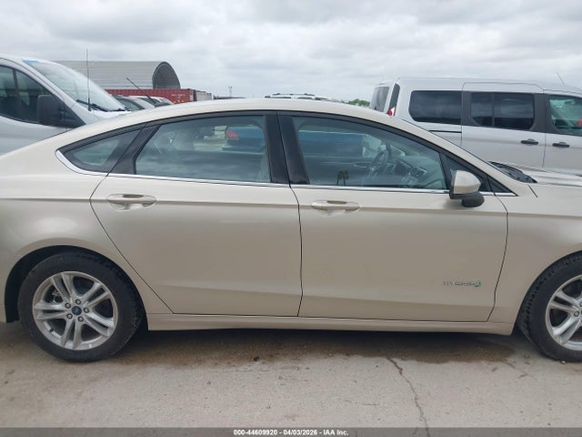3FA6P0UU6JR278959 Ford Fusion Hybrid S