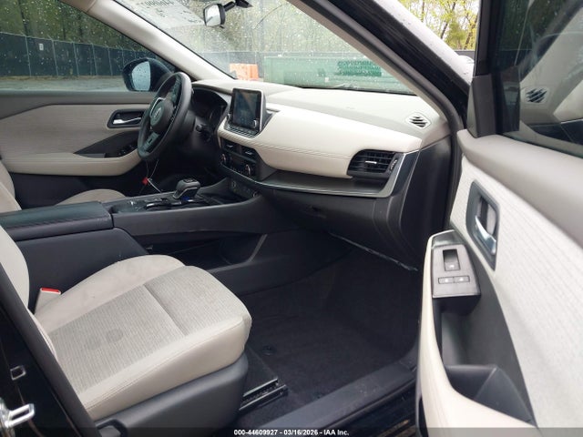 Продажа на аукционе авто 2023 Nissan Rogue Sv Fwd, vin: 5N1BT3BA1PC822138, номер лота: 44609927