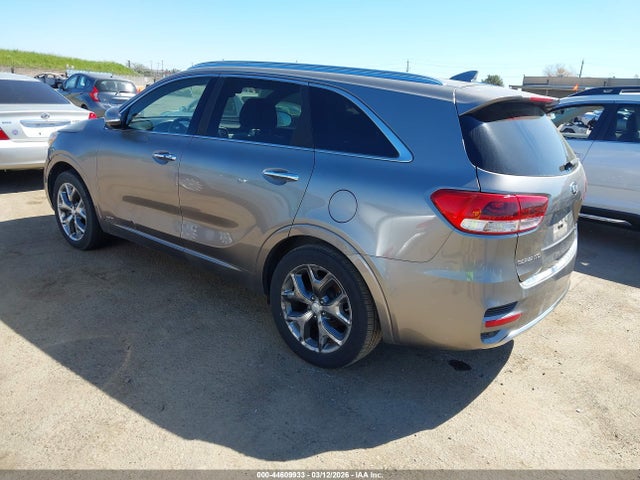 2016 KIA SORENTO 5XYPKDA18GG141894 Photo 2