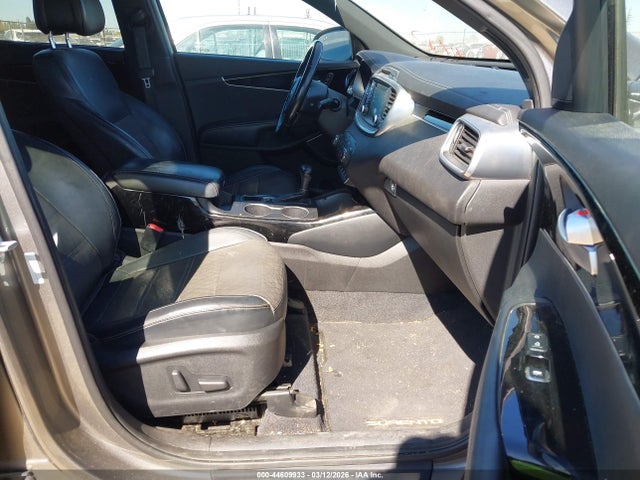 2016 KIA SORENTO 5XYPKDA18GG141894 Photo 4
