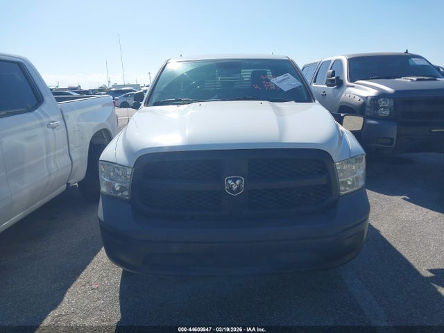 2019 Ram 1500 Classic Tradesman  4x2 6'4 Box მანქანა იყიდება აუქციონზე, vin: 1C6RR6FG7KS613638, აუქციონის ნომერი: 44609947