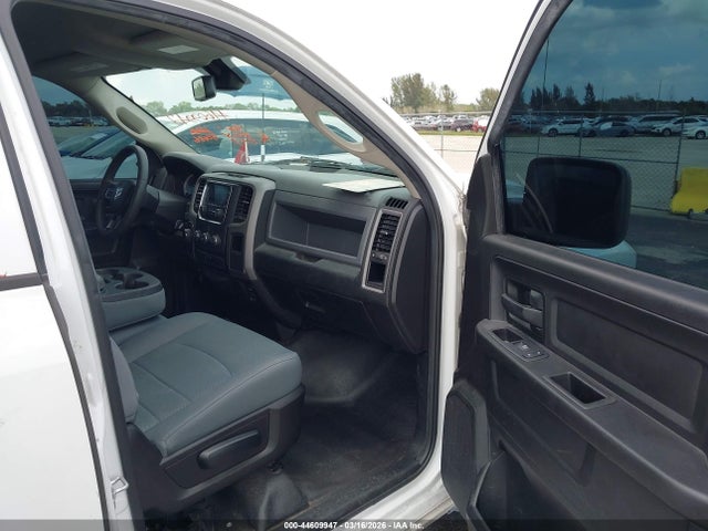 2019 Ram 1500 Classic Tradesman  4x2 6'4 Box მანქანა იყიდება აუქციონზე, vin: 1C6RR6FG7KS613638, აუქციონის ნომერი: 44609947