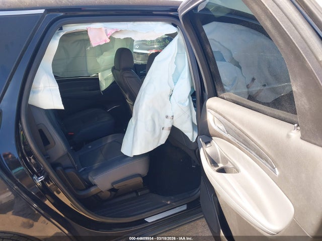 Продажа на аукционе авто 2021 Buick Enclave Fwd Essence, vin: 5GAERBKW3MJ234627, номер лота: 44609954