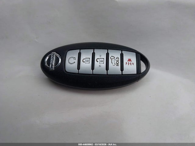44609962 :رقم المزاد ، 5N1AT2MV0HC794632 vin ، 2017 Nissan Rogue Sv مزاد بيع