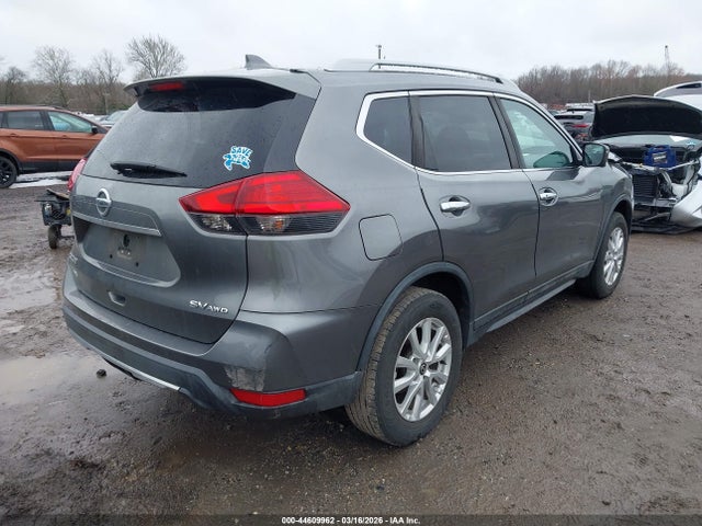 44609962 :رقم المزاد ، 5N1AT2MV0HC794632 vin ، 2017 Nissan Rogue Sv مزاد بيع