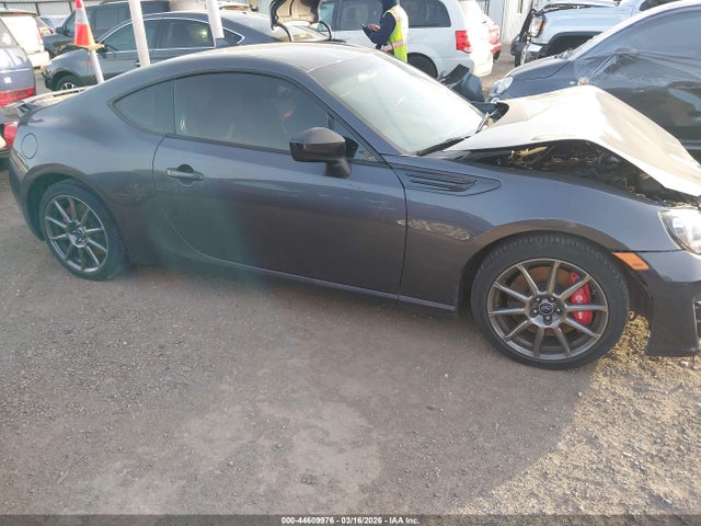 2018 Subaru Brz Limited მანქანა იყიდება აუქციონზე, vin: JF1ZCAC11J9601655, აუქციონის ნომერი: 44609976