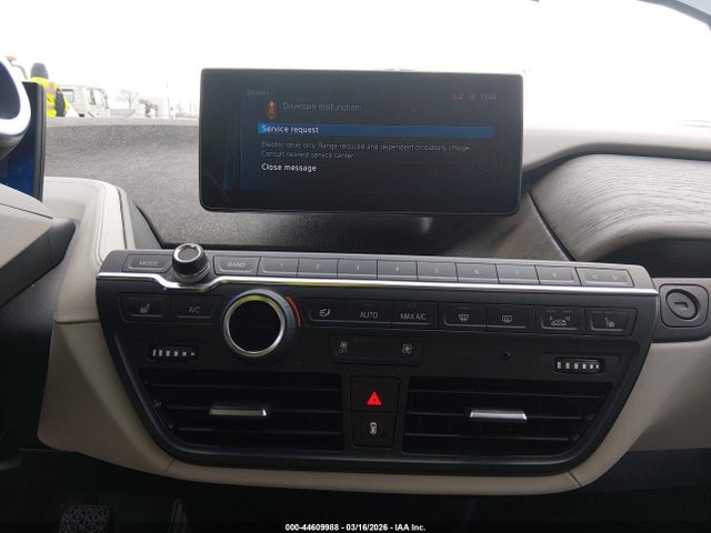 2019 Bmw I3 120ah W/range Extender მანქანა იყიდება აუქციონზე, vin: WBY8P4C52K7F02369, აუქციონის ნომერი: 44609988