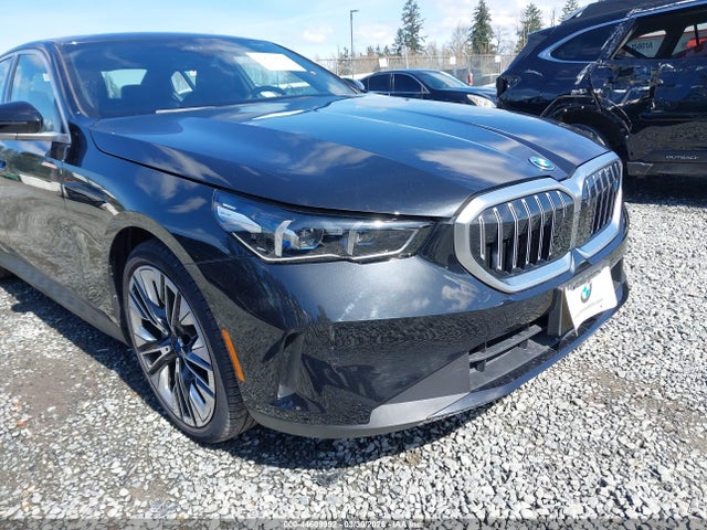 44609992 :رقم المزاد ، WBY33FK01RCP95140 vin ، 2024 Bmw I5 Edrive40 مزاد بيع