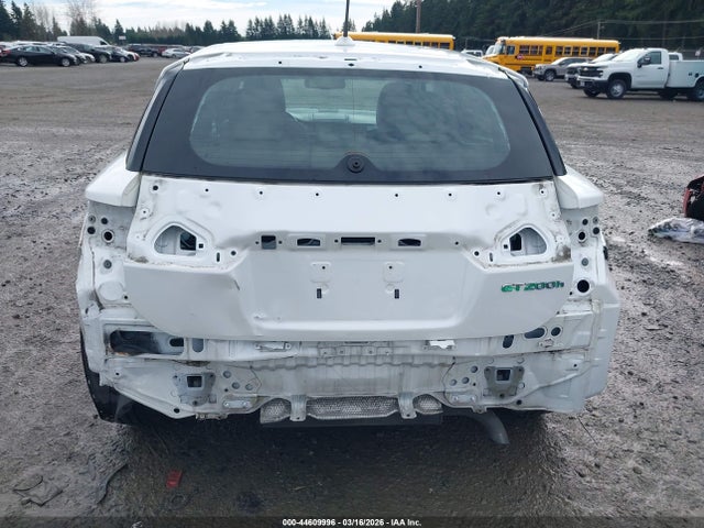 2011 Lexus Ct 200h Premium მანქანა იყიდება აუქციონზე, vin: JTHKD5BH5B2040965, აუქციონის ნომერი: 44609996
