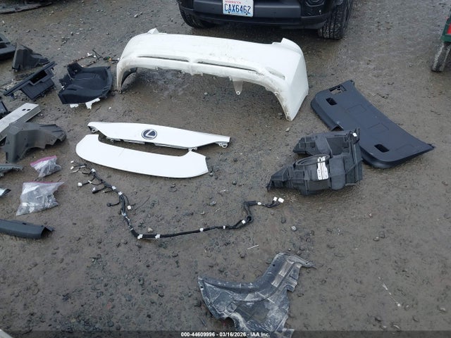 2011 Lexus Ct 200h Premium მანქანა იყიდება აუქციონზე, vin: JTHKD5BH5B2040965, აუქციონის ნომერი: 44609996