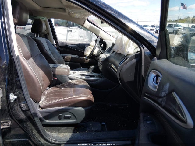 2017 Infiniti Qx60 მანქანა იყიდება აუქციონზე, vin: 5N1DL0MN5HC556695, აუქციონის ნომერი: 44610021