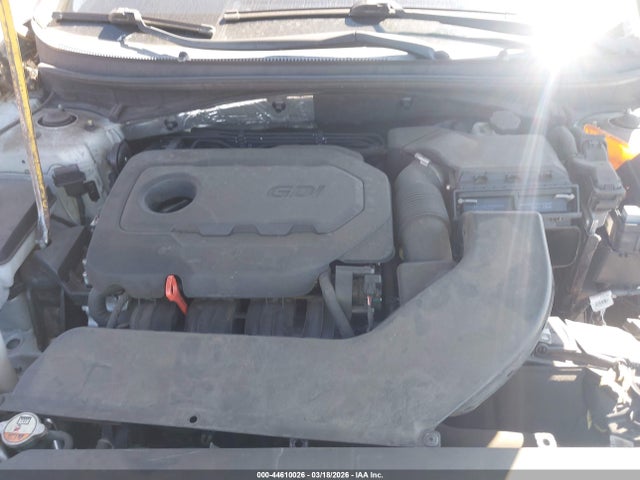 Hyundai SONATA SE 2015 5NPE24AF5FH144553 Image 10
