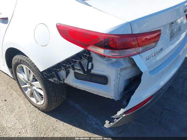 5XXGT4L33GG057532 KIA Optima Lx