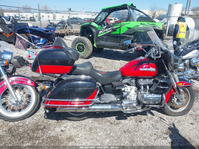 Продаж на аукціоні авто 1999 Honda Gl1500 Cf, vin: 1HFSC4106XA002111, номер лоту: 44610049