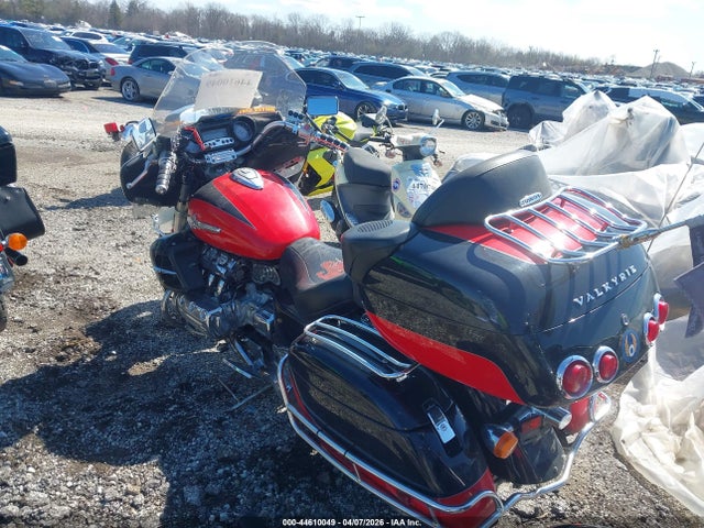 Продаж на аукціоні авто 1999 Honda Gl1500 Cf, vin: 1HFSC4106XA002111, номер лоту: 44610049