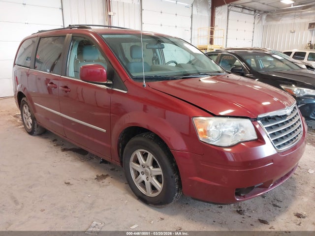 2010 CHRYSLER TOWN & COUNTRY 2A4RR5D17AR381490