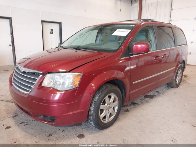 2010 CHRYSLER TOWN & COUNTRY 2A4RR5D17AR381490 Photo 1