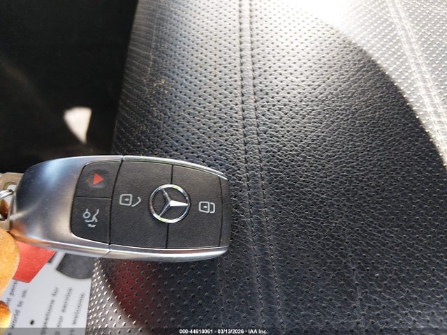 Продажа на аукционе авто 2022 Mercedes-benz Gls 450 4matic, vin: 4JGFF5KE3NA636486, номер лота: 44610061
