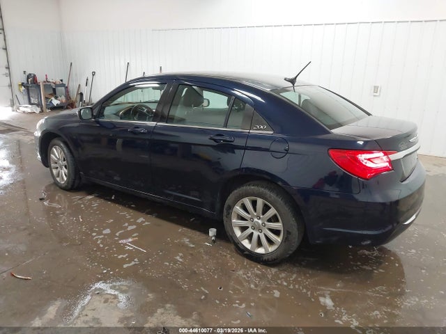 2013 CHRYSLER 200 1C3CCBBB3DN667110 Photo 2