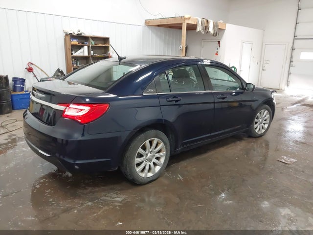 2013 CHRYSLER 200 1C3CCBBB3DN667110 Photo 3