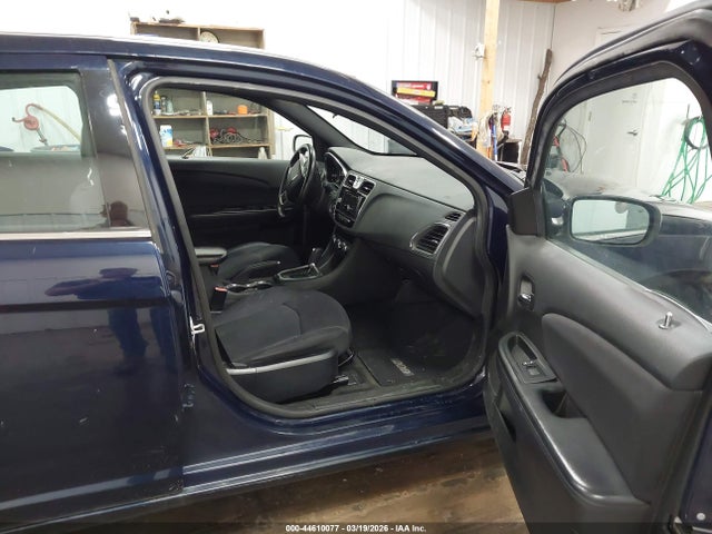 2013 CHRYSLER 200 1C3CCBBB3DN667110 Photo 4