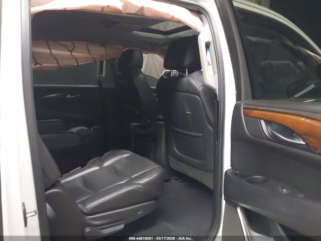 Auction sale of the 2018 Cadillac Escalade Esv Luxury, vin: 1GYS4HKJ9JR159057, lot number: 44610091